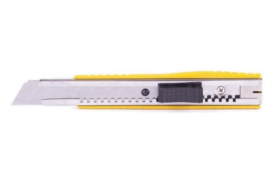 LOBSTER 107103 Nůž odlamovací 18mm celokov žlutý  SX771N  (7913747)